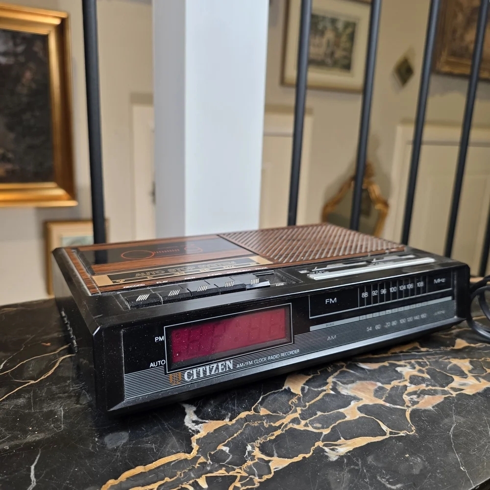 Vintage Citizen Clock Radio Cassette Player Woodgrain 80s - Picture 5 of 14